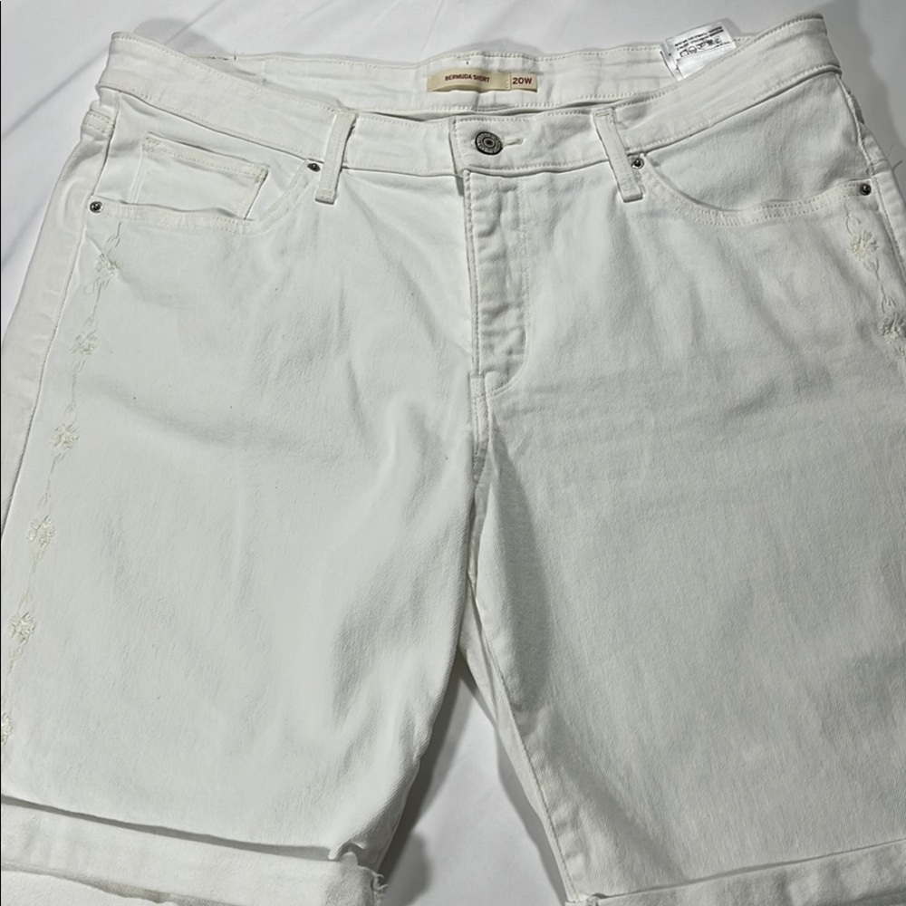 White Bermuda Shorts with Cuffed Hem